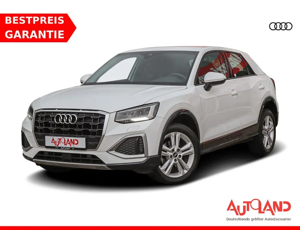 Photo 1 : Audi Q2 2021 Petrol