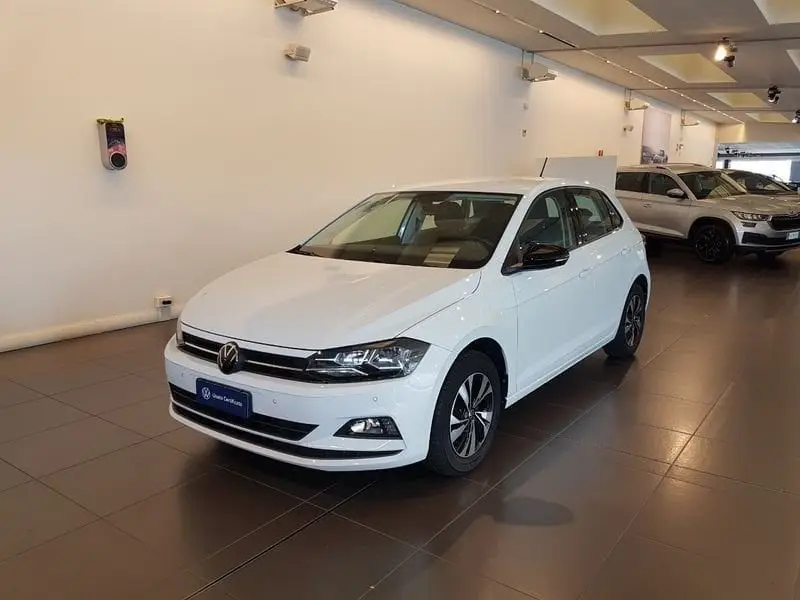 Photo 1 : Volkswagen Polo 2021 Essence