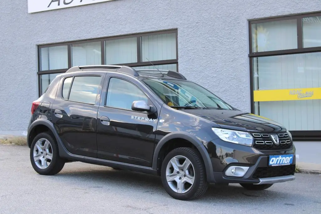 Photo 1 : Dacia Sandero 2019 Petrol