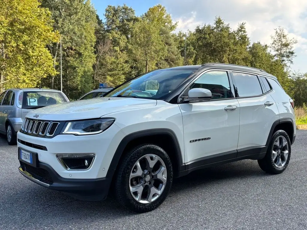 Photo 1 : Jeep Compass 2018 Petrol