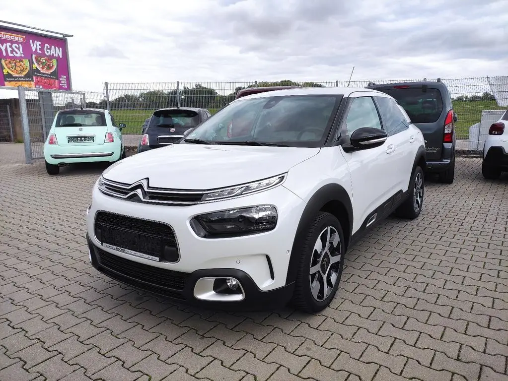 Photo 1 : Citroen C4 2019 Essence