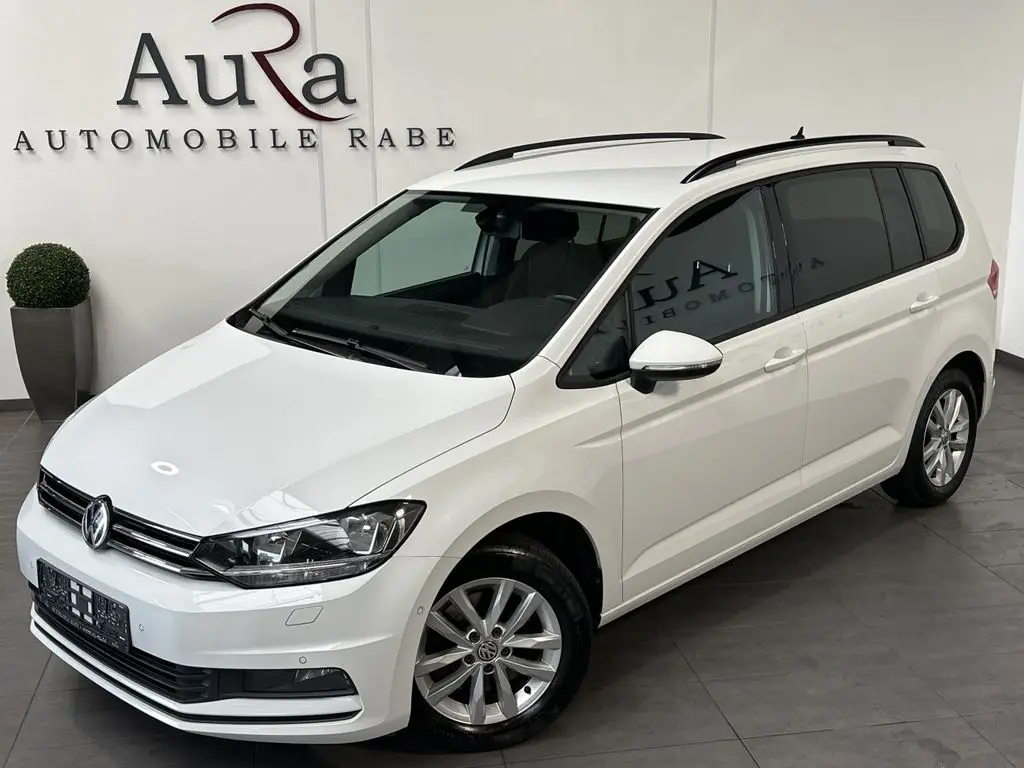 Photo 1 : Volkswagen Touran 2019 Petrol