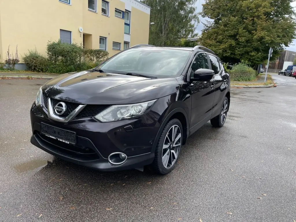 Photo 1 : Nissan Qashqai 2016 Petrol