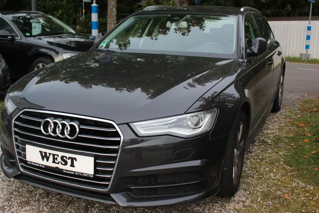 Photo 1 : Audi A6 2016 Petrol