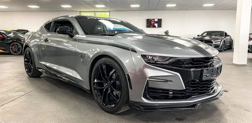 Photo 1 : Chevrolet Camaro 2023 Essence