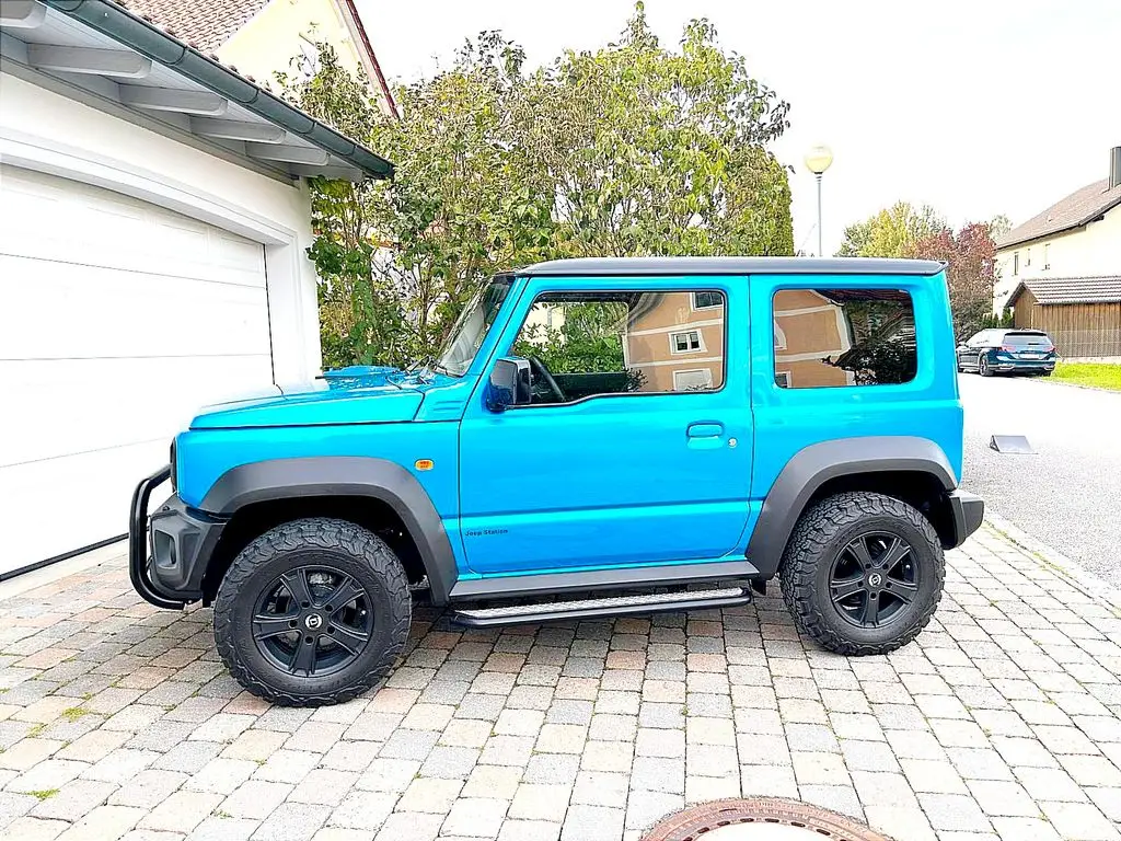 Photo 1 : Suzuki Jimny 2019 Petrol