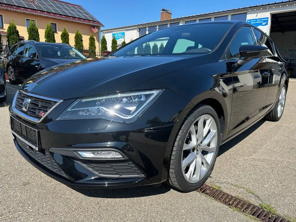 Photo 1 : Seat Leon 2017 Essence