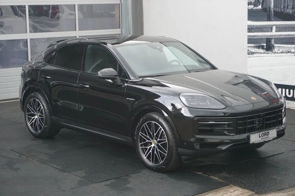 Photo 1 : Porsche Cayenne 2024 Hybrid