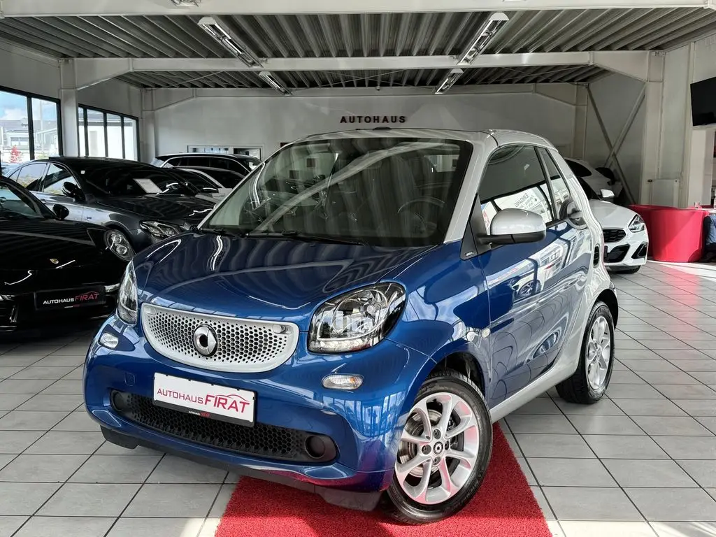 Photo 1 : Smart Fortwo 2019 Petrol