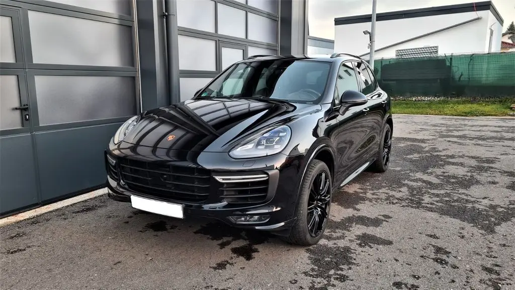 Photo 1 : Porsche Cayenne 2016 Petrol