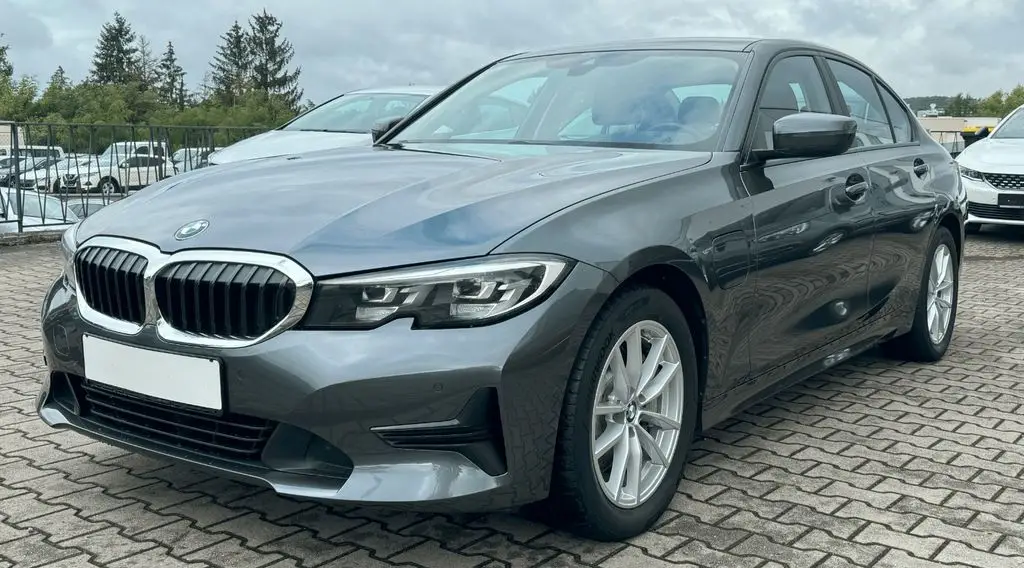 Photo 1 : Bmw Serie 3 2020 Hybrid