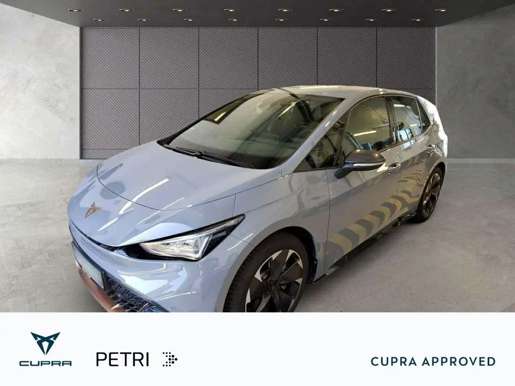 Photo 1 : Cupra Born 2022 Non renseigné