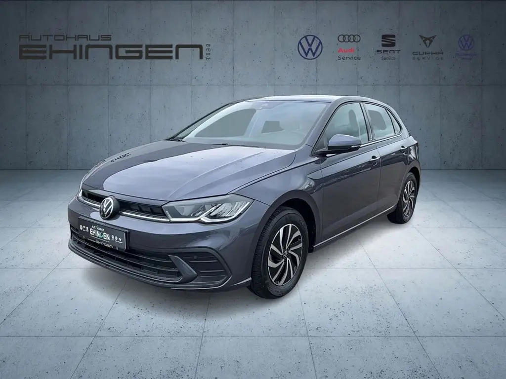 Photo 1 : Volkswagen Polo 2023 Essence