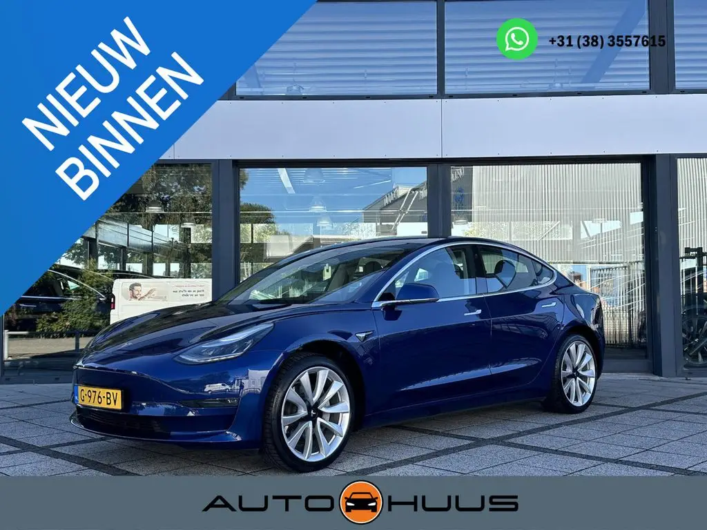 Photo 1 : Tesla Model 3 2019 Non renseigné