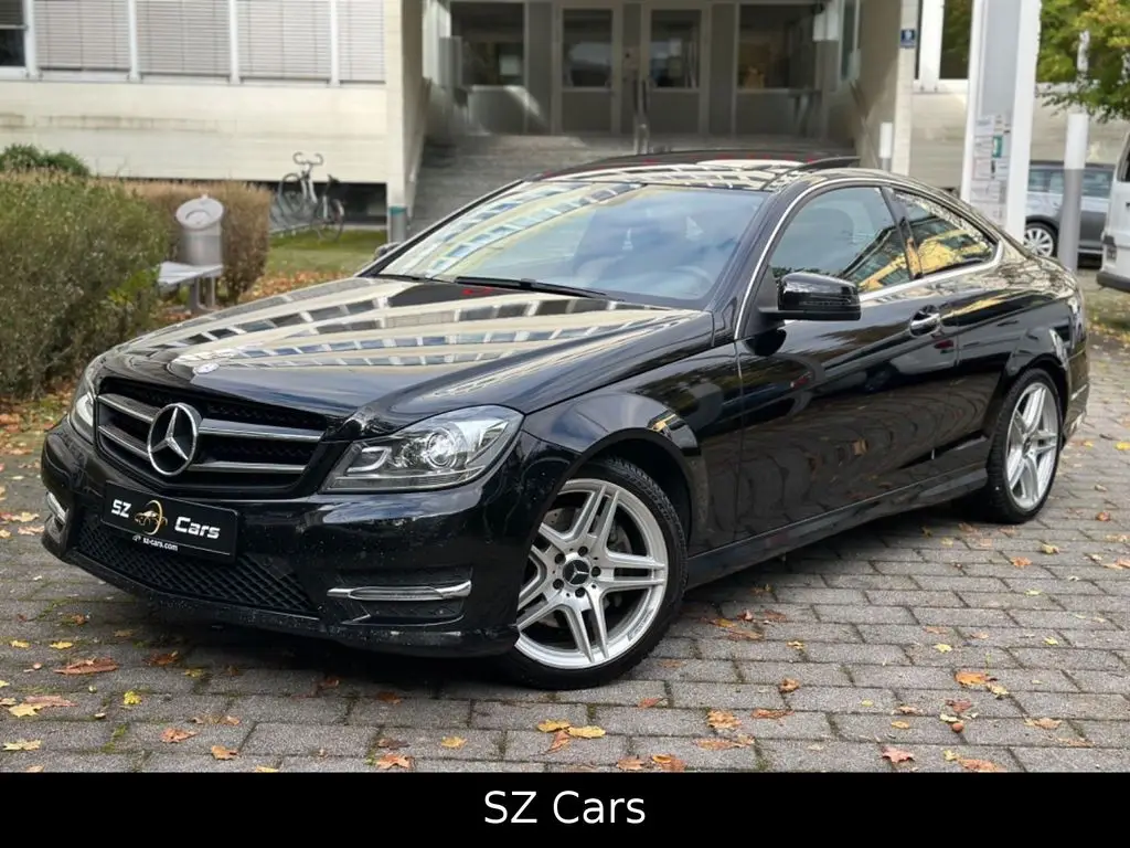 Photo 1 : Mercedes-benz Classe C 2017 Petrol