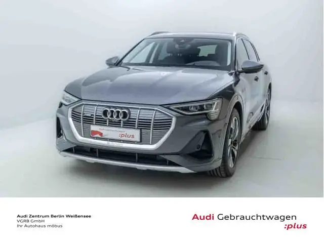 Photo 1 : Audi E-tron 2023 Non renseigné