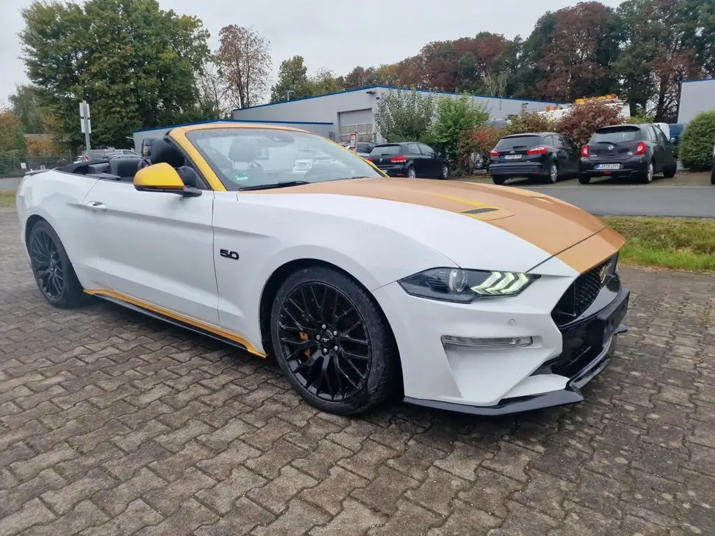 Photo 1 : Ford Mustang 2019 Petrol