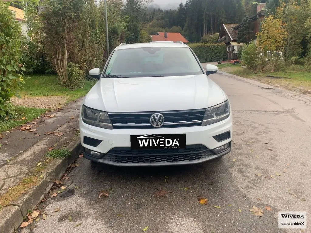 Photo 1 : Volkswagen Tiguan 2018 Diesel