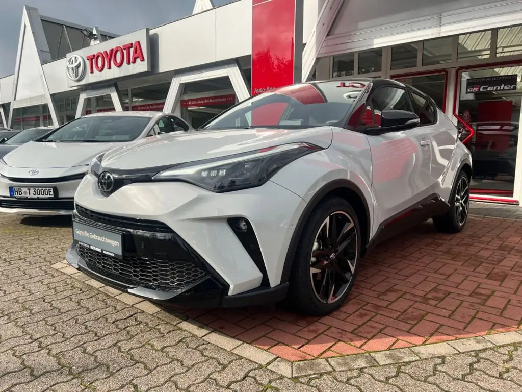 Photo 1 : Toyota C-hr 2024 Hybrid