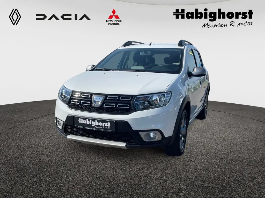 Photo 1 : Dacia Sandero 2017 Essence