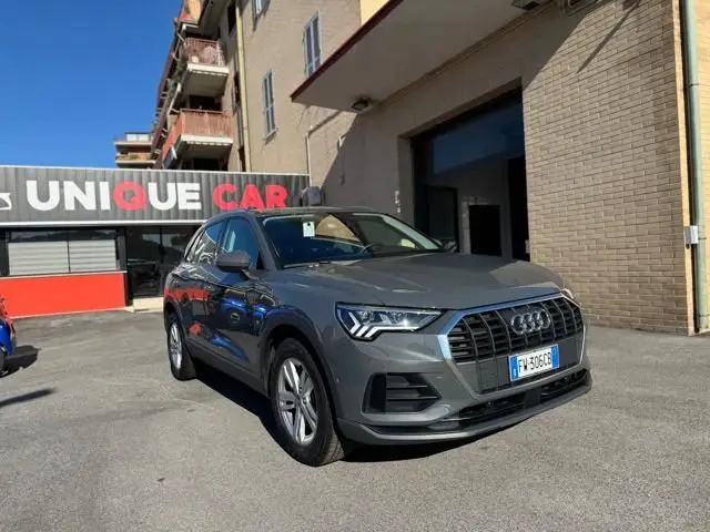 Photo 1 : Audi Q3 2019 Diesel