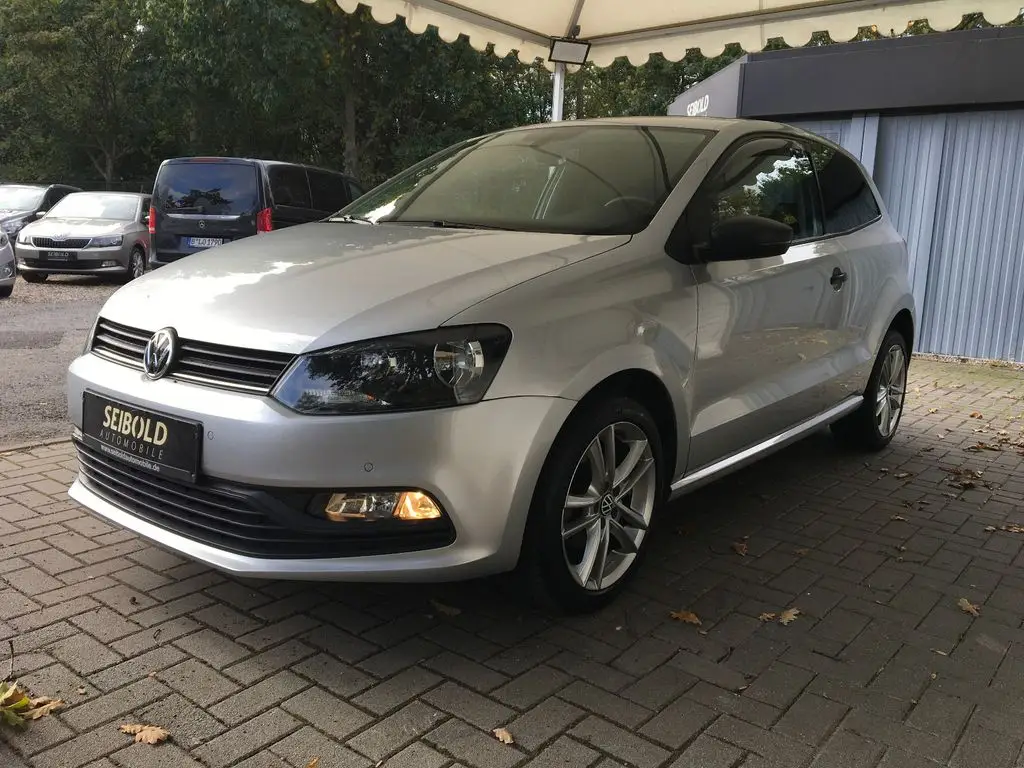 Photo 1 : Volkswagen Polo 2016 Essence