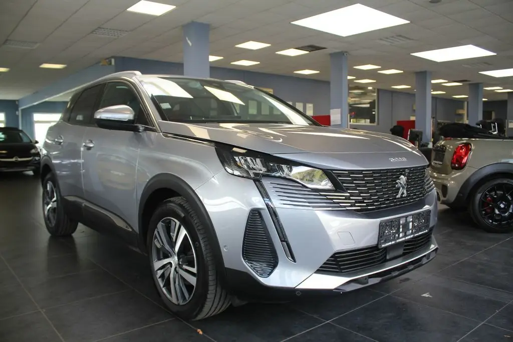 Photo 1 : Peugeot 3008 2021 Diesel