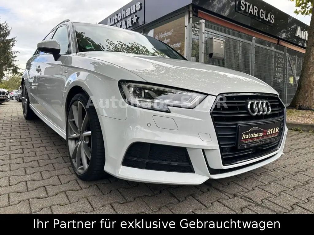 Photo 1 : Audi A3 2018 Essence