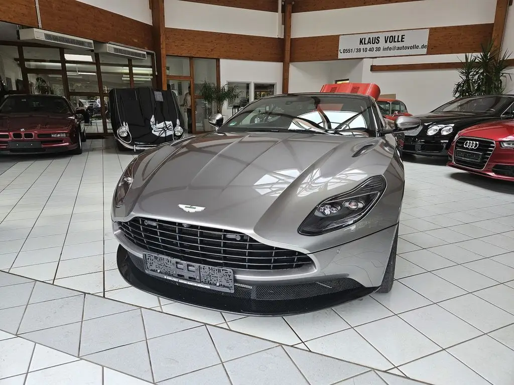 Photo 1 : Aston Martin Db11 2020 Essence