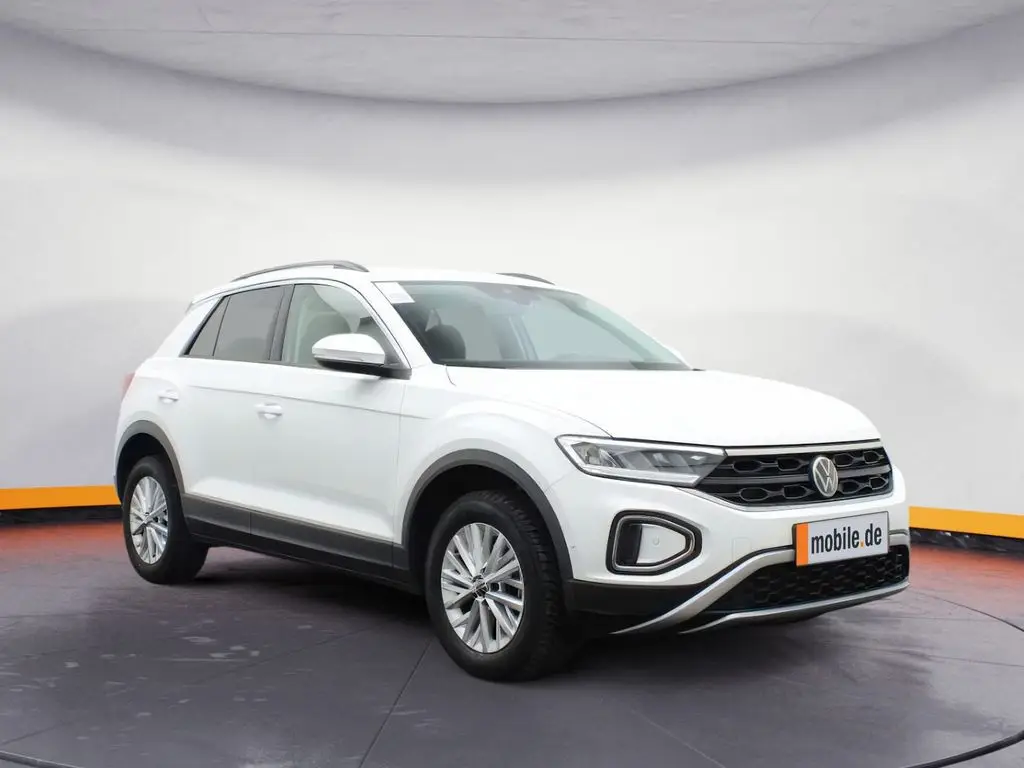 Photo 1 : Volkswagen T-roc 2023 Essence