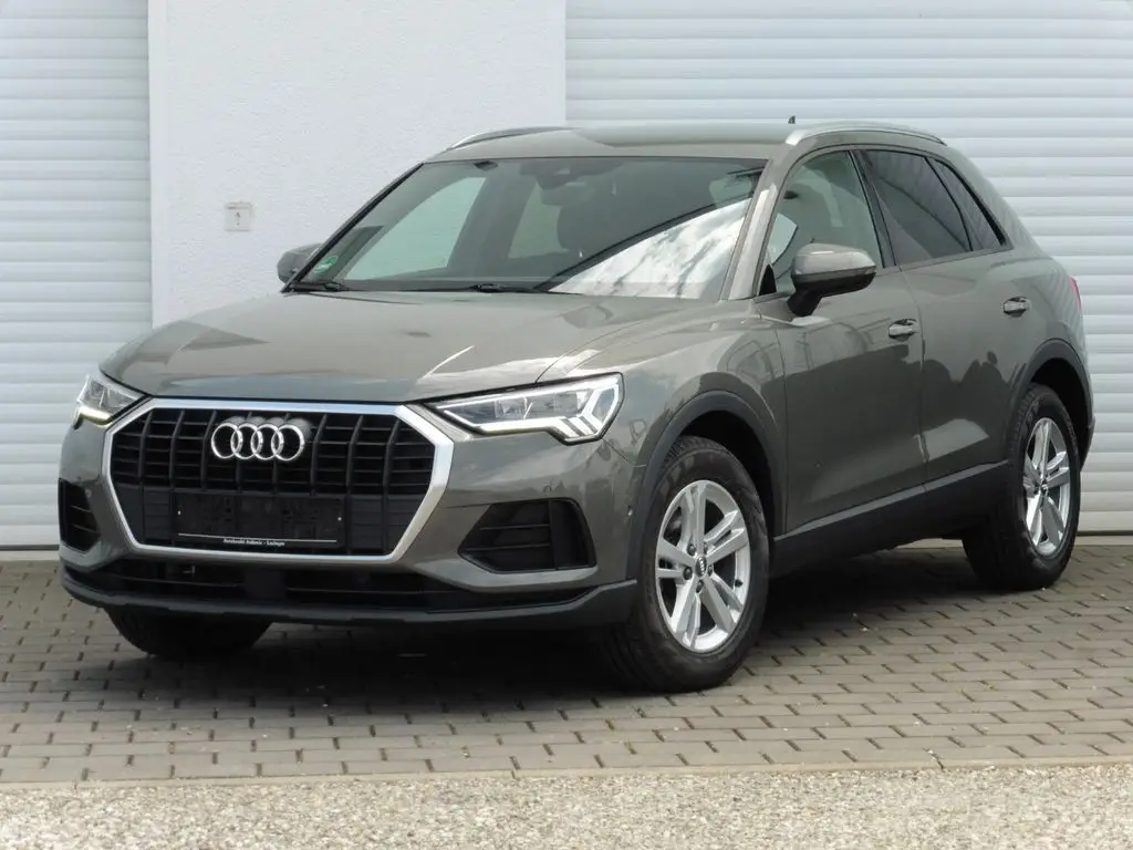 Photo 1 : Audi Q3 2019 Diesel