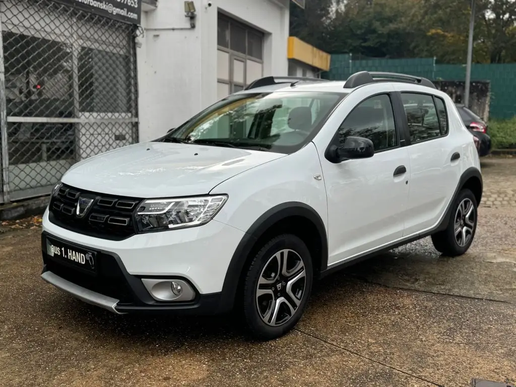 Photo 1 : Dacia Sandero 2018 Essence