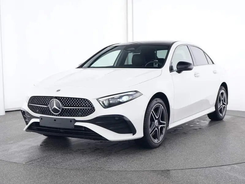 Photo 1 : Mercedes-benz Classe A 2023 Hybride