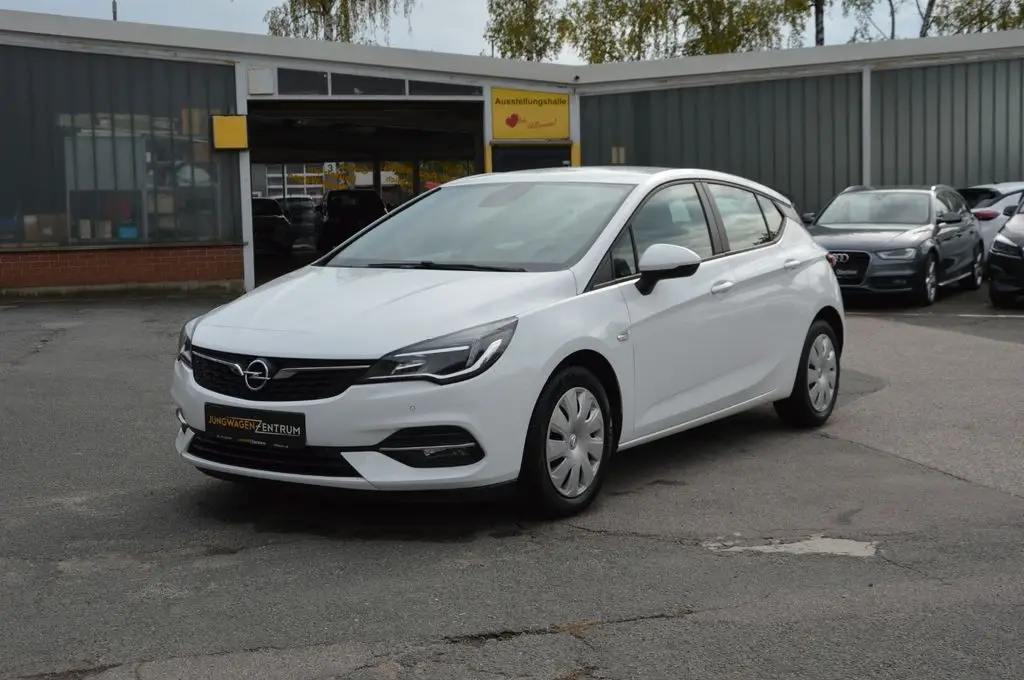 Photo 1 : Opel Astra 2020 Diesel