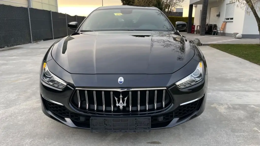 Photo 1 : Maserati Ghibli 2021 Hybrid