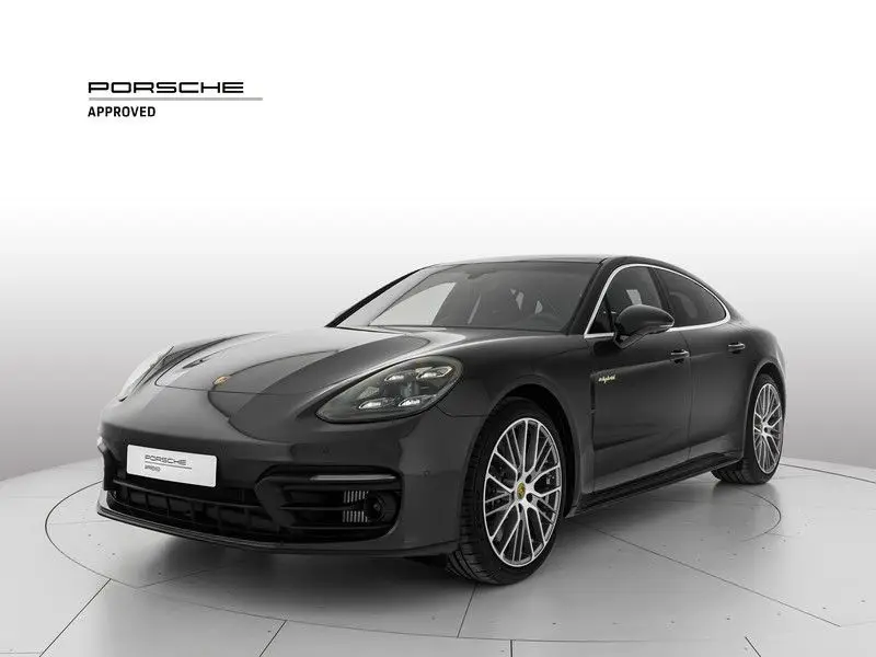 Photo 1 : Porsche Panamera 2023 Autres