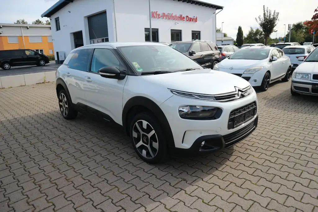 Photo 1 : Citroen C4 2019 Petrol