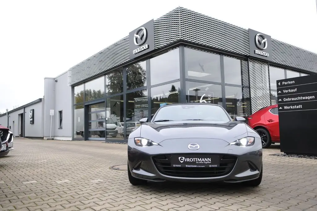 Photo 1 : Mazda Mx-5 2023 Petrol