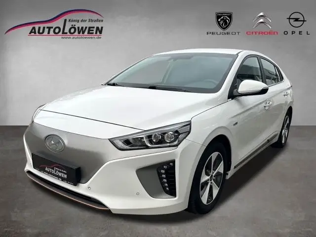 Photo 1 : Hyundai Ioniq 2018 Non renseigné