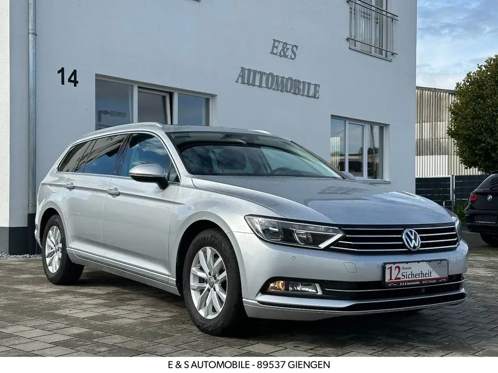 Photo 1 : Volkswagen Passat 2019 Diesel