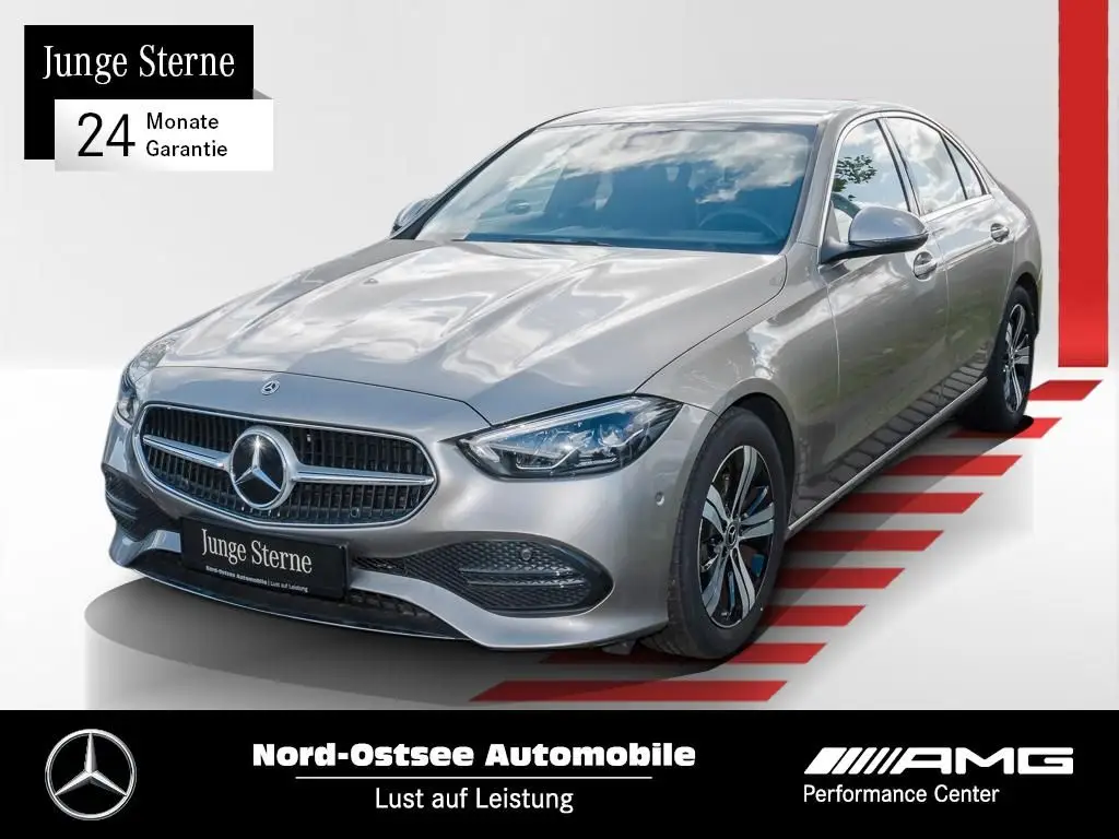 Photo 1 : Mercedes-benz Classe C 2023 Essence