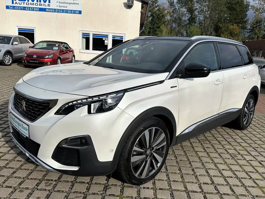 Photo 1 : Peugeot 5008 2019 Diesel