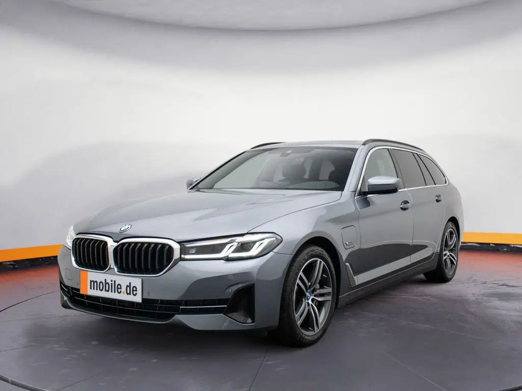 Photo 1 : Bmw Serie 5 2021 Hybrid