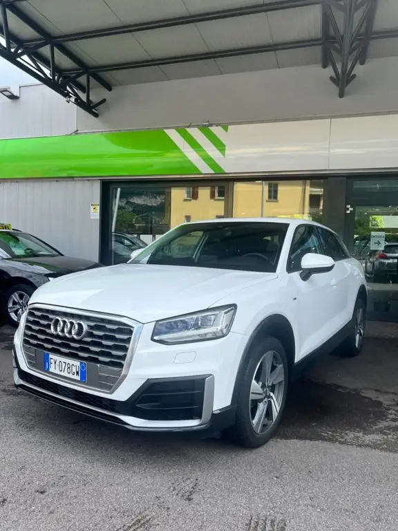 Photo 1 : Audi Q2 2019 Diesel