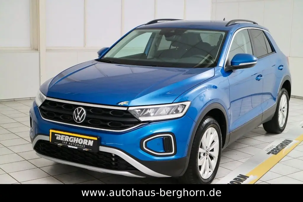 Photo 1 : Volkswagen T-roc 2023 Petrol