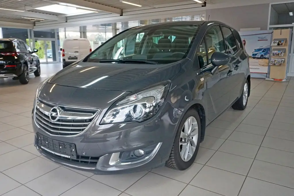 Photo 1 : Opel Meriva 2016 Petrol