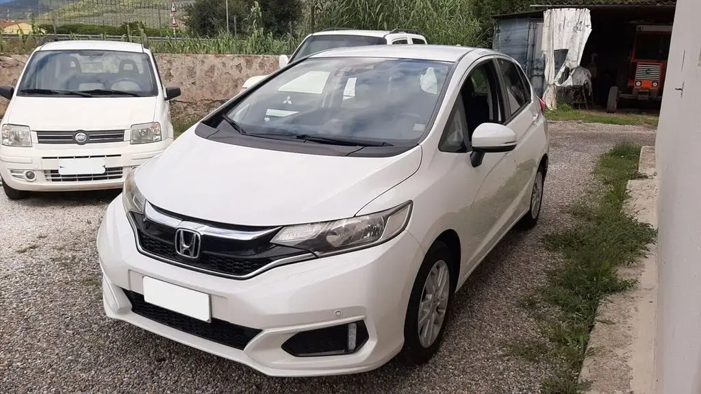 Photo 1 : Honda Jazz 2018 Petrol