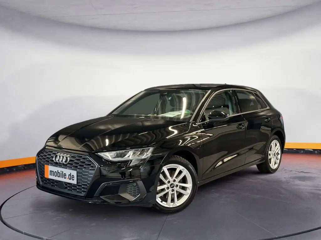 Photo 1 : Audi A3 2022 Hybrid