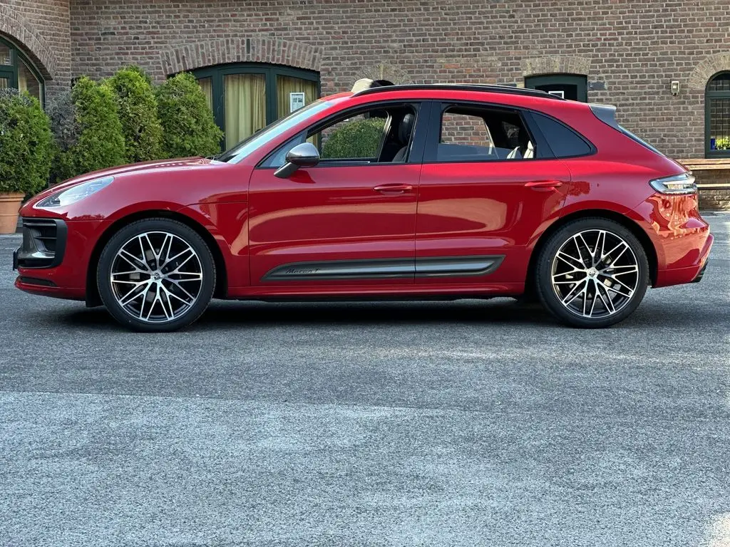 Photo 1 : Porsche Macan 2022 Essence