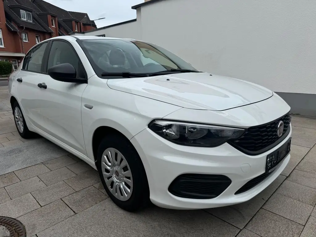 Photo 1 : Fiat Tipo 2020 Essence